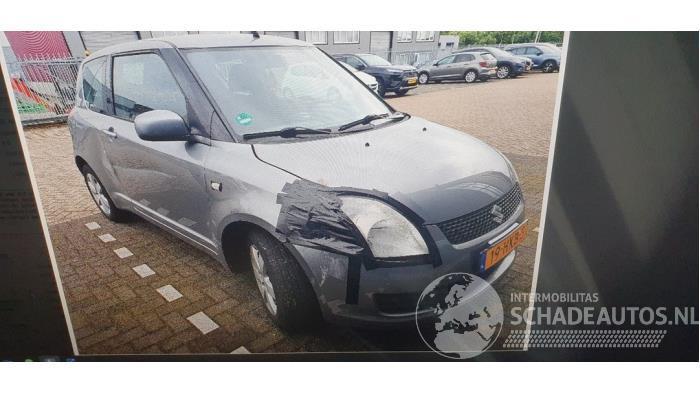 Suzuki Swift Swift (ZA/ZC/ZD1/2/3/9), Hatchback, 2005 / 2015 1.3 VVT 16V