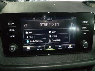 Uttjänta bilar auto Skoda Fabia Fabia IV (PJ3), Hatchback 5-drs, 2021 1.0 TSI 12V 2023