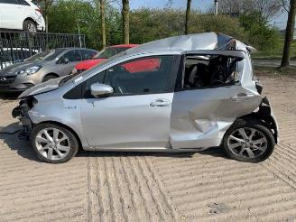 demontáž osobní automobily Toyota Yaris Yaris III (P13), Hatchback, 2010 / 2020 1.5 16V Hybrid 2012/7
