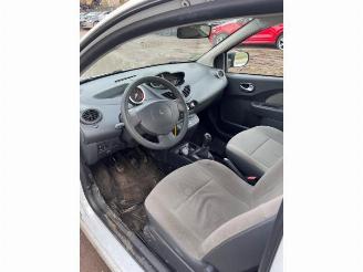 Renault Twingo Twingo II (CN), Hatchback 3-drs, 2007 / 2014 1.5 dCi 90 FAP picture 6