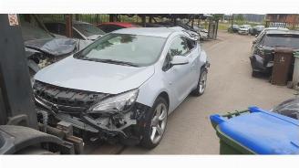 demontáž osobní automobily Opel Astra Astra J GTC (PD2/PF2), Hatchback 3-drs, 2011 / 2018 1.4 Turbo 16V ecoFLEX 140 2013/12