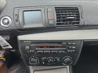 BMW 1-serie 116i picture 28