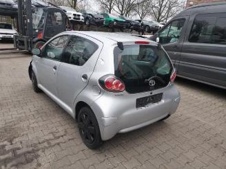 Toyota Aygo Aygo (B10), Hatchback, 2005 / 2014 1.0 12V VVT-i picture 11