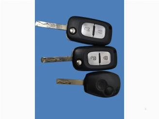  Renault Clio Clio III (BR/CR), Hatchback, 2005 / 2014 1.5 dCi FAP 2011/5