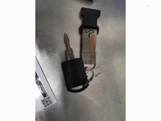 Vrakbiler auto Opel Meriva Meriva, MPV, 2003 / 2010 1.6 16V 2003/8