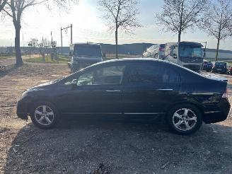 Honda Civic 1.3 HYBRID picture 2