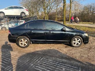 Honda Civic 1.3 HYBRID picture 3