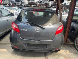 Uttjänta bilar auto Mazda 2 2 (DE), Hatchback, 2007 / 2015 1.3 16V S-VT 2010/5