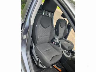 Peugeot 308 308 SW (4E/H), Combi 5-drs, 2007 / 2014 1.6 VTI 16V picture 16