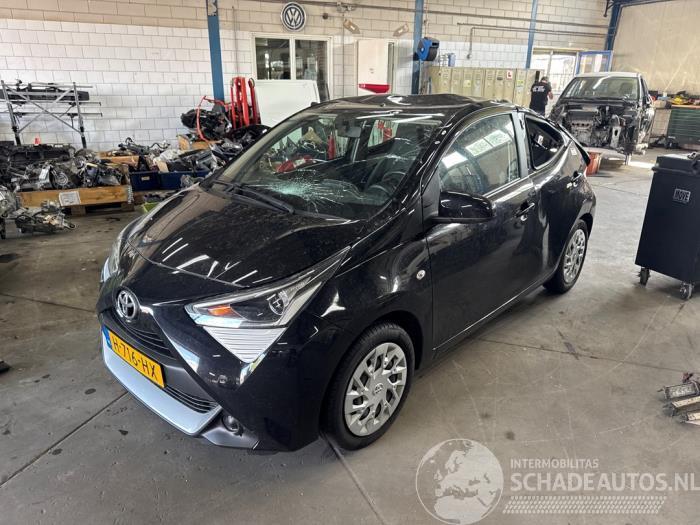 Toyota Aygo Aygo (B40), Hatchback, 2014 1.0 12V VVT-i
