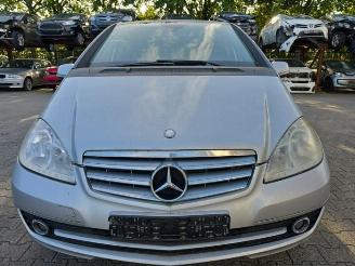 Vrakbiler auto Mercedes A-klasse A (W169), Hatchback, 2004 / 2012 1.7 A-170 5-Drs. 2008/8