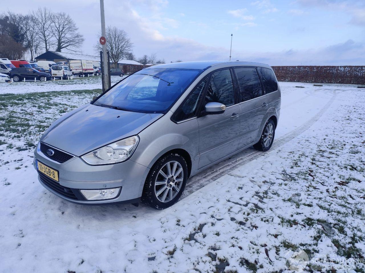 Ford Galaxy 2.0 TDI GHIA 7 PERSOONS !!!