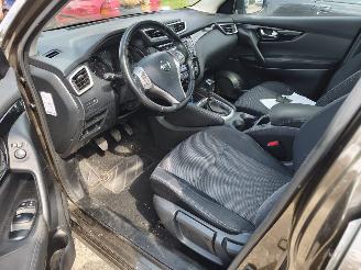 Nissan Qashqai 1.2 CONNECT EDITION PANORAMA picture 6
