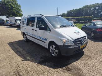 krockskadad bil bedrijf Mercedes Vito 110 CDI DUBBELECABINE LANG AIRCO !!! 2014/3