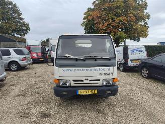 Nissan Cabstar CABSTAR OPRIJWAGEN MTM 3500 KG !!! picture 2