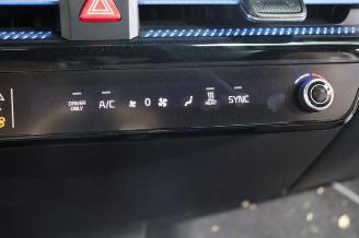 Kia EV6 EV6 (CV), Hatchback, 2021 77.4 kWh GT AWD picture 17