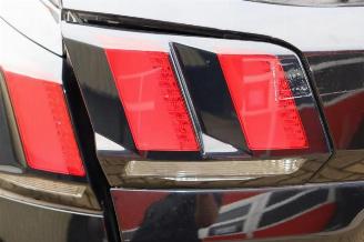 Peugeot 3008 3008 II (M4/MC/MJ/MR), MPV, 2016 1.2 12V e-THP PureTech 130 picture 32