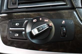 BMW 5-serie 5 serie (F10), Sedan, 2009 / 2016 523i 24V picture 12