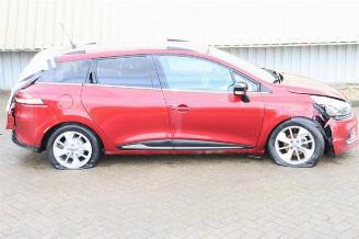 Vrakbiler auto Renault Clio Clio IV Estate/Grandtour (7R), Combi 5-drs, 2012 / 2021 0.9 Energy TCE 90 12V 2017/5
