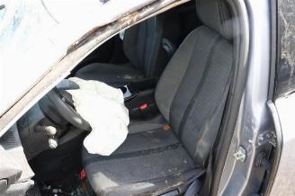 Peugeot 2008 2008 (UD/UK/UR/US/UX), MPV, 2019 e-2008 50 kWh picture 10