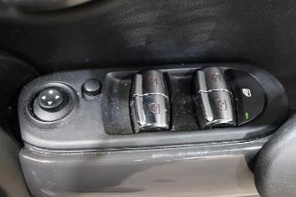 Mini Cooper Mini (F55), Hatchback 5-drs, 2013 1.5 12V Cooper picture 19