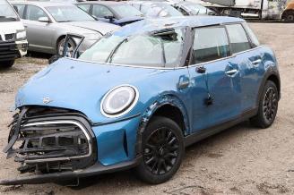 Uttjänta bilar auto Mini Mini Mini (F55), Hatchback 5-drs, 2013 1.5 12V One 2022/8