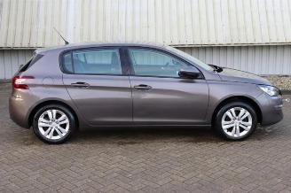 demontáž osobní automobily Peugeot 308 308 (L3/L8/LB/LH/LP), Hatchback 5-drs, 2013 / 2021 1.6 16V THP 2014/2