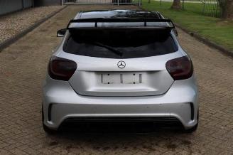 Démontage voiture Mercedes A-klasse A-Klasse AMG (W176), Hatchback, 2012 / 2018 2.0 A-45 AMG Turbo 16V 4-Matic 2015