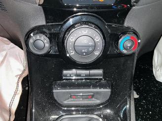 Ford Fiesta Fiesta 6 (JA8), Hatchback, 2008 / 2018 1.0 EcoBoost 12V 125 picture 25