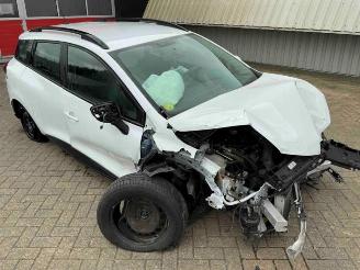 skadebil auto Renault Clio Clio IV Estate/Grandtour (7R), Combi 5-drs, 2012 / 2021 1.5 Energy dCi 90 FAP 2016/4
