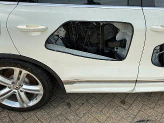 Volkswagen Touareg Touareg (7PA/PH), SUV, 2010 / 2018 4.2 TDI V8 DPF 32V picture 18