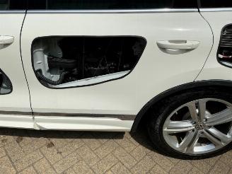 Volkswagen Touareg Touareg (7PA/PH), SUV, 2010 / 2018 4.2 TDI V8 DPF 32V picture 22