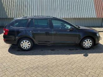 Skoda Octavia Octavia Combi (5EAC), Combi 5-drs, 2012 / 2020 1.2 TSI 16V picture 2