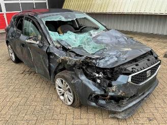 Auto da rottamare Seat Leon Leon (KLB), Hatchback 5-drs, 2019 1.0 TSI 12V 2021/3