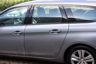 Peugeot 308 308 SW (L4/L9/LC/LJ/LR), Combi 5-drs, 2014 / 2021 1.6 BlueHDi 120 picture 28