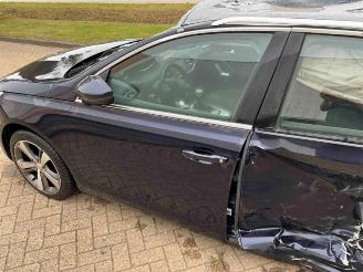 Peugeot 308 308 SW (L4/L9/LC/LJ/LR), Combi 5-drs, 2014 / 2021 1.2 12V e-THP PureTech 130 picture 15