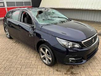 Sloopauto Peugeot 308 308 SW (L4/L9/LC/LJ/LR), Combi 5-drs, 2014 / 2021 1.2 12V e-THP PureTech 130 2018/4