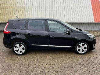 demontáž osobní automobily Renault Scenic Scenic III (JZ), MPV, 2009 / 2016 1.6 Energy dCi 130 2012/5