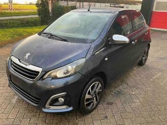 Damaged car Peugeot 108 108, Hatchback, 2014 1.0 12V 2015/10