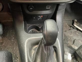 Citroën C3 C3 (SX/SW), Hatchback, 2016 1.2 12V e-THP PureTech 110 picture 15