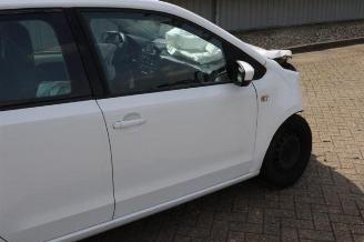 Volkswagen Up! Up! (121), Hatchback, 2011 1.0 12V 60 picture 16