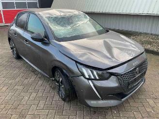 Uttjänta bilar auto Peugeot 208 208 II (UB/UH/UP), Hatchback 5-drs, 2019 1.2 Vti 12V PureTech 100 2022/1