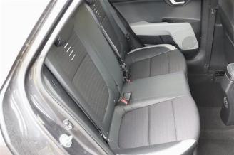 Kia Stonic Stonic (YB), SUV, 2017 1.0i T-GDi 12V picture 16