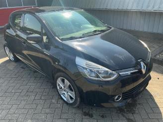 Dezmembrări autoturisme Renault Clio Clio IV (5R), Hatchback 5-drs, 2012 / 2021 0.9 Energy TCE 90 12V 2014/12