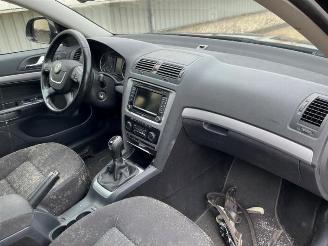 Skoda Octavia Octavia Combi (1Z5), Combi 5-drs, 2004 / 2013 1.2 TSI picture 32