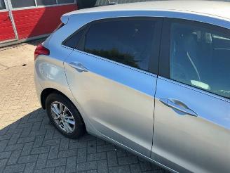 Hyundai I-30 i30 (GDHB5), Hatchback, 2011 1.6 GDI Blue 16V picture 23