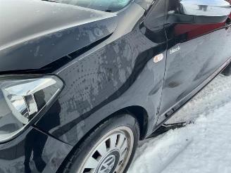 Volkswagen Up! Up! (121), Hatchback, 2011 1.0 12V 75 picture 26