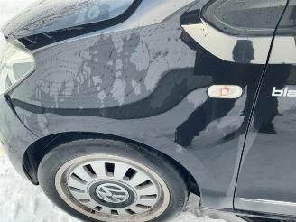 Volkswagen Up! Up! (121), Hatchback, 2011 1.0 12V 75 picture 25