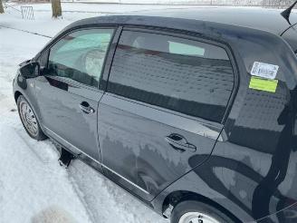 Volkswagen Up! Up! (121), Hatchback, 2011 1.0 12V 75 picture 18