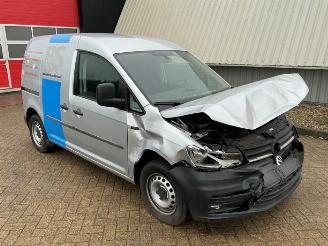 Vrakbiler auto Volkswagen Caddy Caddy IV, Van, 2015 2.0 TDI 75 2018/1